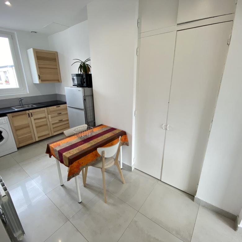 CAEN rue d’Auge logement T1 bis 31m2 meublé