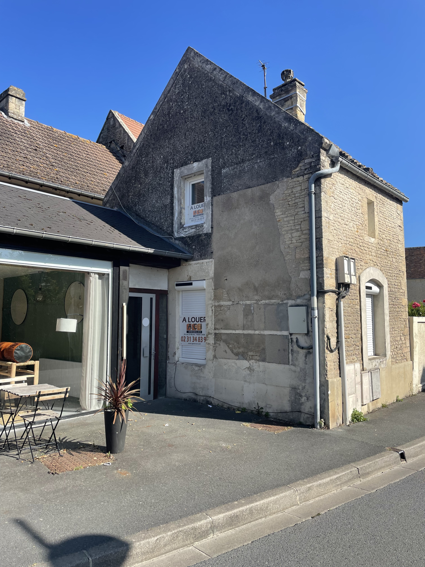 HERMANVILLE SUR MER APPARTEMENT T2 Duplex