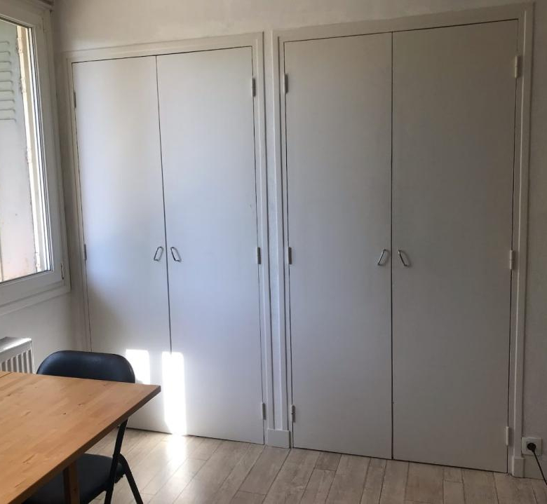 caen rive gauche appartement T1 meublé très bon état