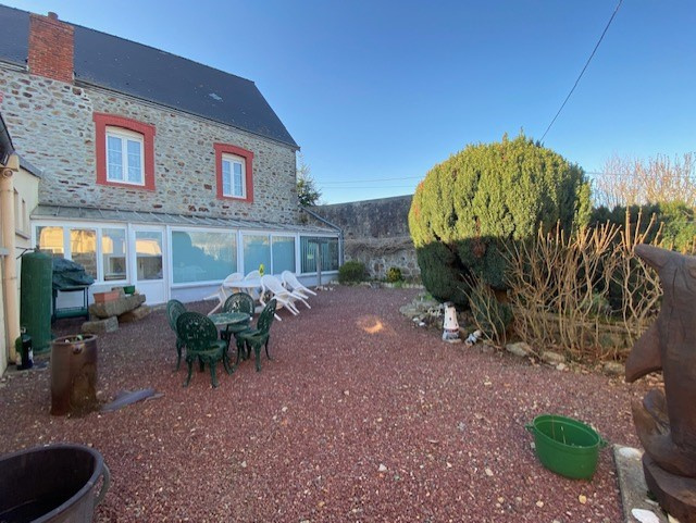 MAISON VENTE VIRE 14500 - SURFACE 168M2 - REF 4601 Photo 1