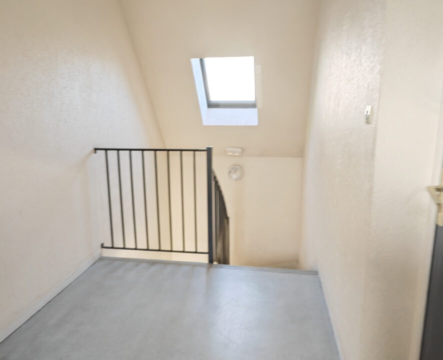 APPARTEMENT VENTE CAEN 14000 - SURFACE 47.1M2 - REF 4702 Photo 8