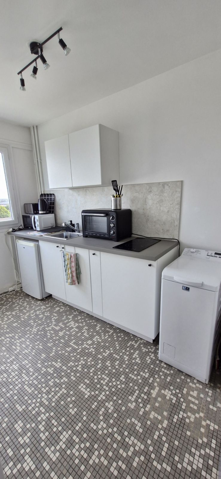 CAEN université appt 30m2 Universite  ascenceur + pkg IDEAL INVESTISSEMENT