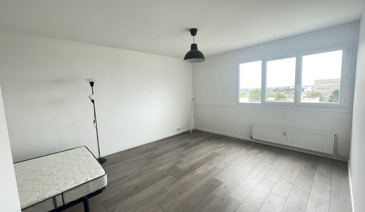 APPARTEMENT VENTE CAEN 14000 - SURFACE 30M2 - REF VY-LC-004 Photo 6