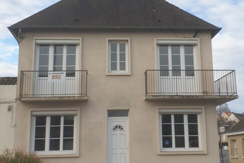 MAISON VENTE TILLY SUR SEULLES 14250 - SURFACE 109.6M2 - REF 4595 Photo 1