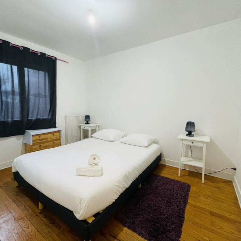 RANVILLE MAISON T7 plain pied sur sous sol complet aménagé