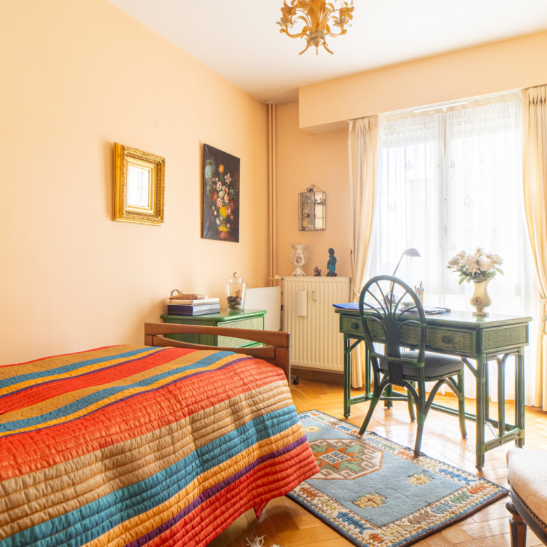 VIAGER OCCUPE APPARTEMENT T4 AVEC VUE EXCEPTIONNELLE - CAEN CENTRE VILLE