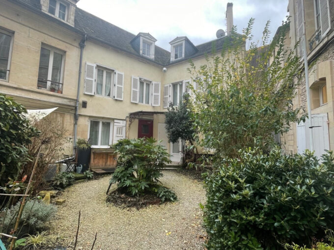 IMMEUBLE VENTE CAEN 14000 - SURFACE 470M2 - REF 4768 Photo 1