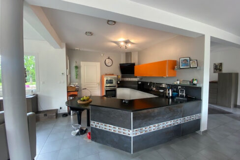 VIAGER VIAGER PONT L EVEQUE 14130 - SURFACE 167M2 - REF 4775 Photo 5