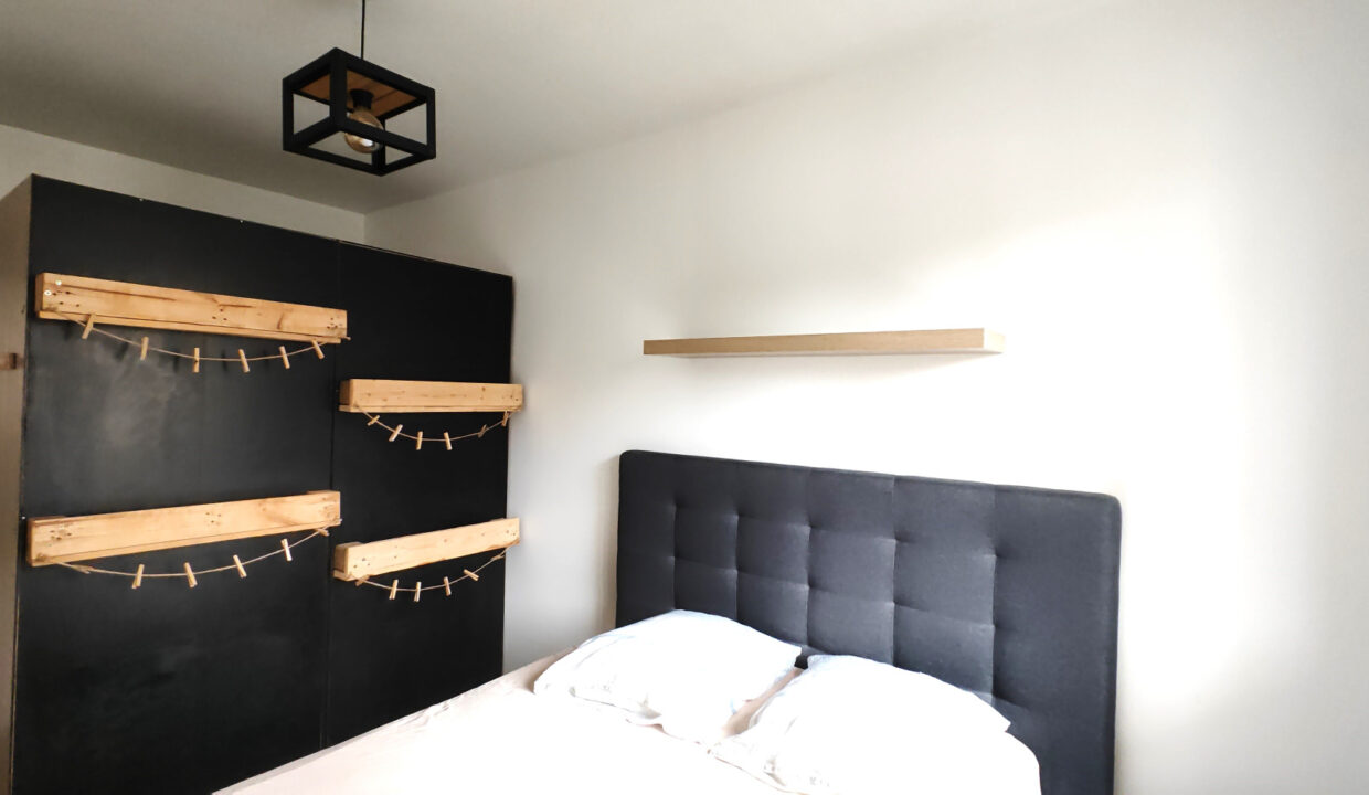 APPARTEMENT LOCATION COURSEULLES SUR MER 14470 - SURFACE 36M2 - REF MTH Photo 2