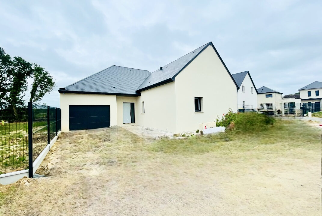 MAISON VENTE COLLEVILLE MONTGOMERY 14880 - SURFACE 117.61M2 - REF 4791 BIS Photo 1