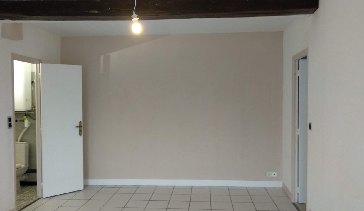 APPARTEMENT VENTE BAYEUX 14400 - SURFACE 42.5M2 - REF 4796 Photo 2
