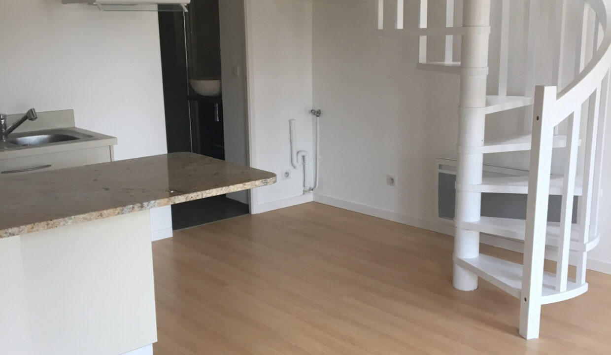 APPARTEMENT VENTE CAEN 14000 - SURFACE 30.36M2 - REF 4757 Photo 7