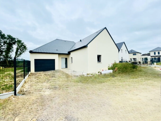 MAISON VENTE COLLEVILLE MONTGOMERY 14880 - SURFACE 117.61M2 - REF 4791 BIS Photo 1