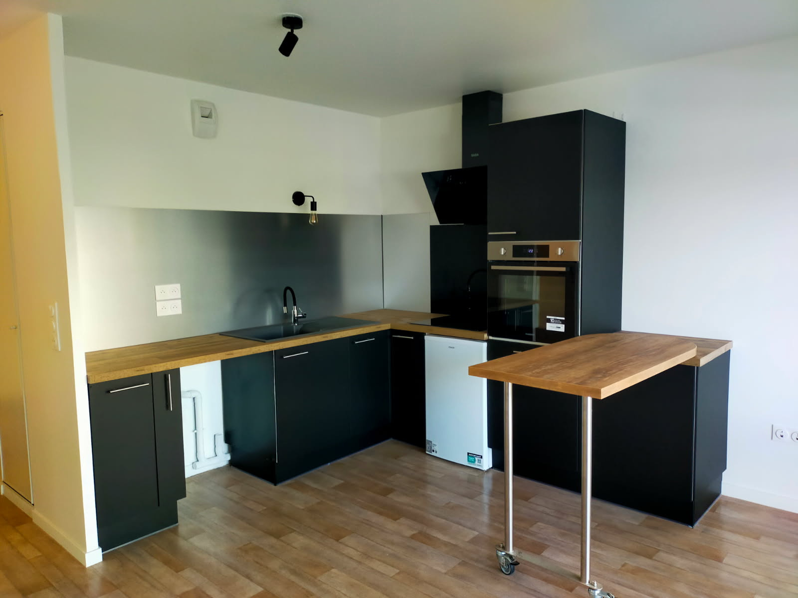 Caen Haie Vigné Appartement T2 Balcon Parking (PINEL)