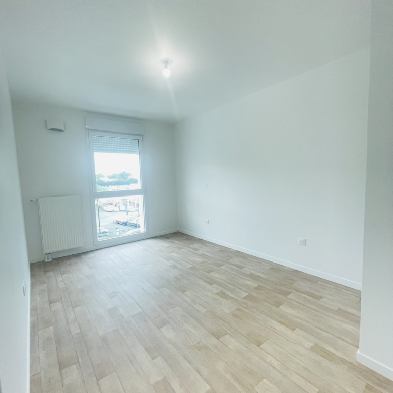 Caen Haie Vigné Appartement T2 Balcon Parking (PINEL)