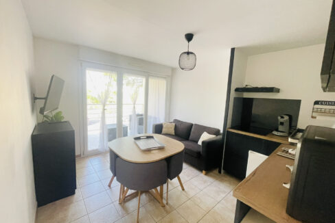 APPARTEMENT LOCATION CAEN 14000 - SURFACE 34M2 - REF THB Photo 1