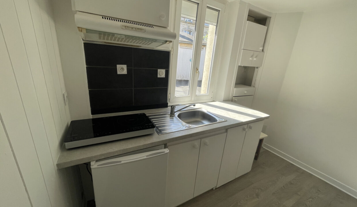 APPARTEMENT LOCATION HERMANVILLE SUR MER 14880 - SURFACE 24M2 - REF CHA 2 Photo 2