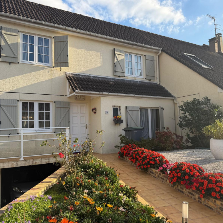 VIAGER OCCUPE   MAISON T5 AVEC JARDIN A LOUVIGNY