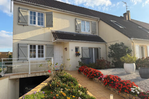 VIAGER MAISON VIAGER LOUVIGNY 14111 - SURFACE 109M2 - REF 4833 Photo 1