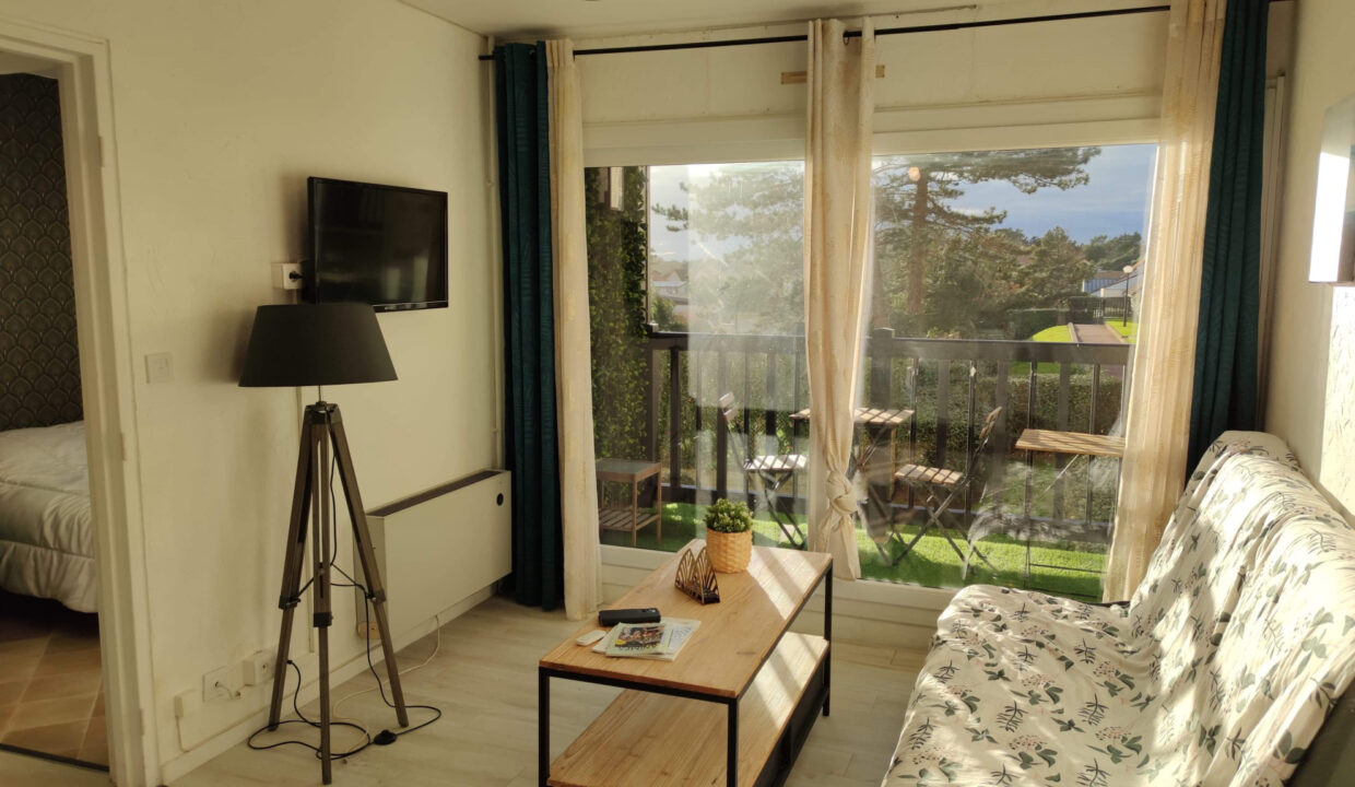 APPARTEMENT LOCATION CABOURG 14390 - SURFACE 30M2 - REF CHA 5 Photo 1