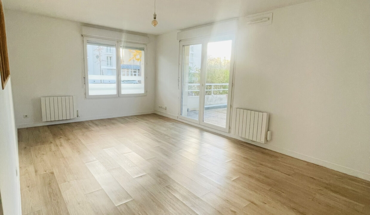 APPARTEMENT LOCATION CAEN 14000 - SURFACE 70.52M2 - REF MNL Photo 1