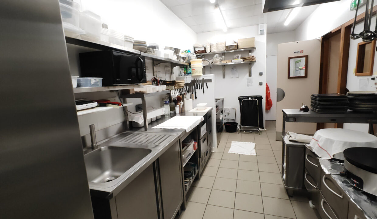 FONDS DE COMMERCE VENTE CAEN 14000 - SURFACE 97M2 - REF 4843 Photo 2