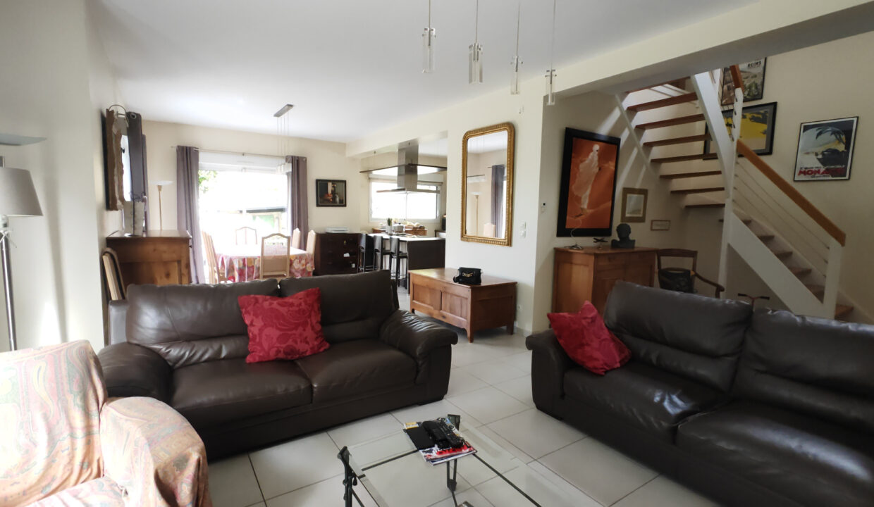 MAISON VENTE RANVILLE 14860 - SURFACE 202.2M2 - REF 4822 Photo 3