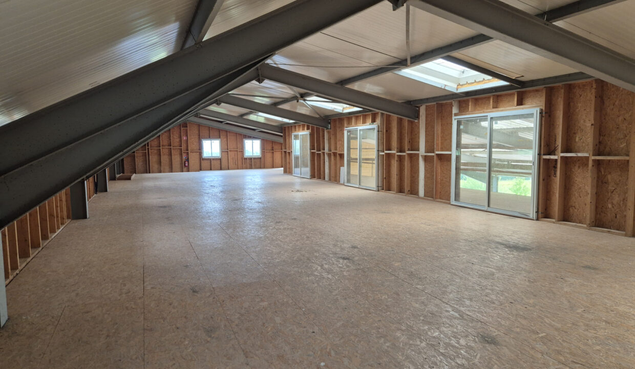 LOCAL D'ACTIVITé VENTE PONT L EVEQUE 14130 - SURFACE 1180M2 - REF 4802 Photo 10