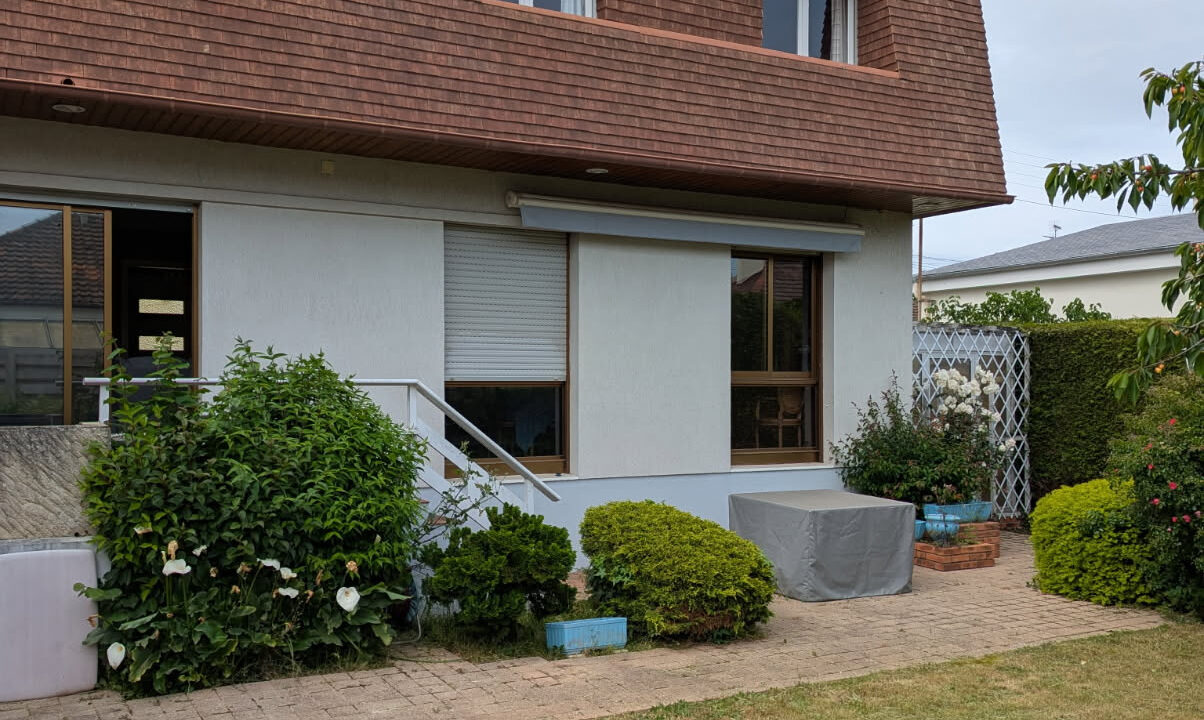 MAISON VENTE CAEN 14000 - SURFACE 133.39M2 - REF 4785 Photo 1