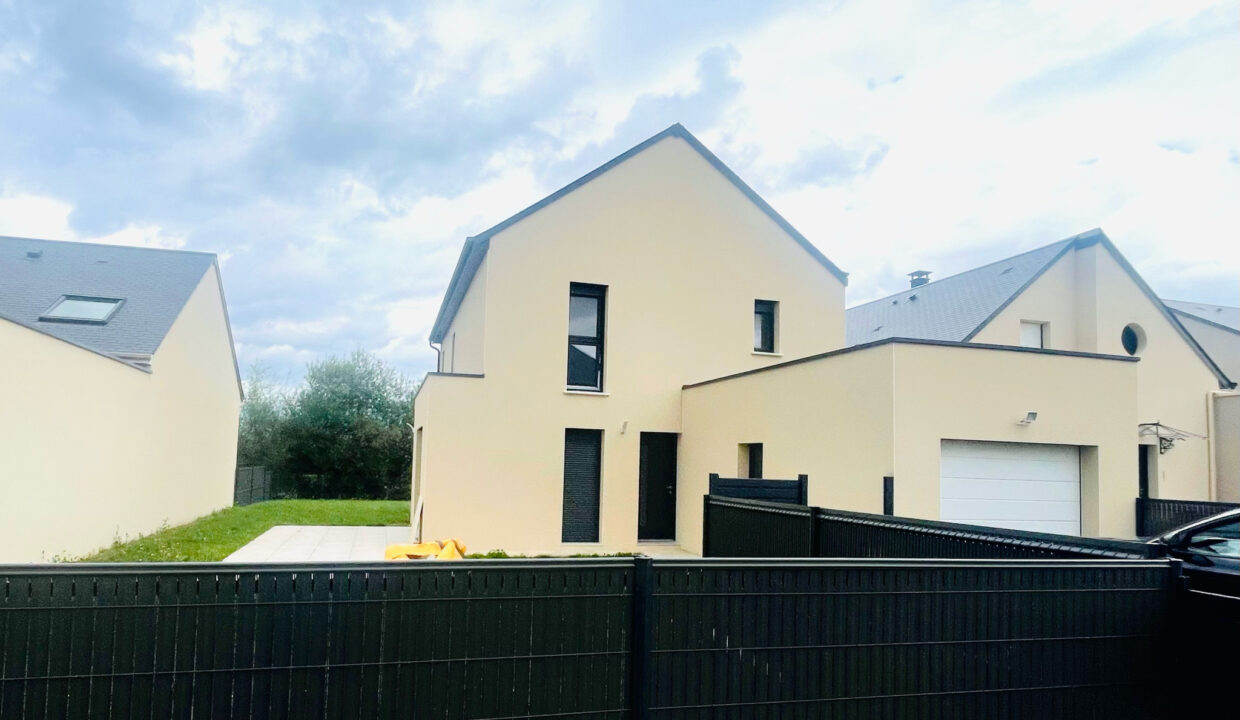 MAISON VENTE OUISTREHAM 14150 - SURFACE 132M2 - REF 4712 Photo 3