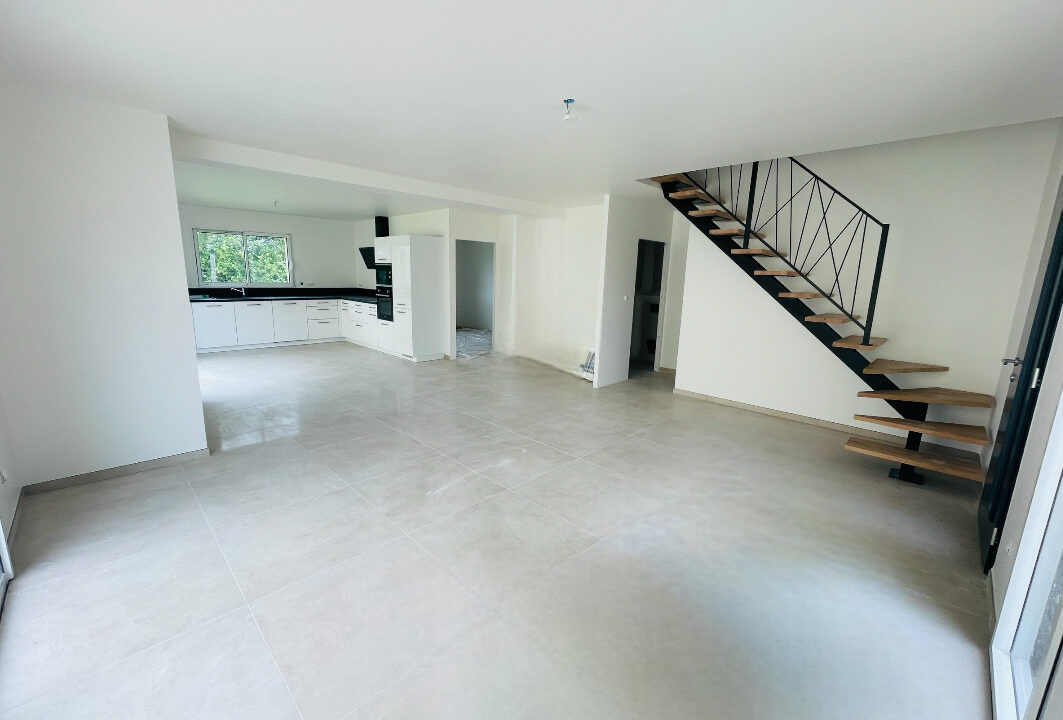 MAISON VENTE OUISTREHAM 14150 - SURFACE 132M2 - REF 4712 Photo 6