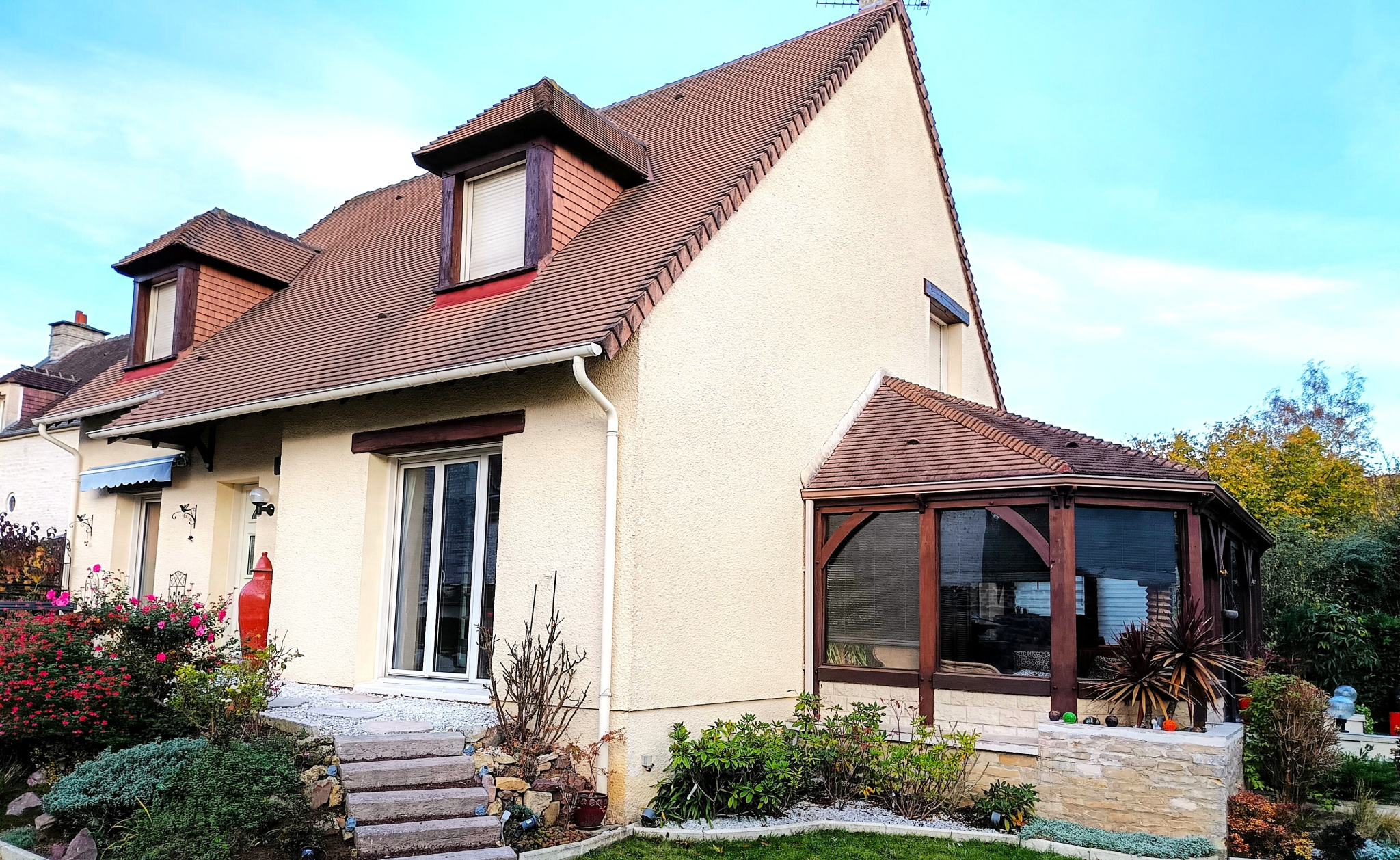 MAISON T7   160 M2 HABITABLES   VENTE EN NUE PROPRIETE   TERRAIN 615 M2
