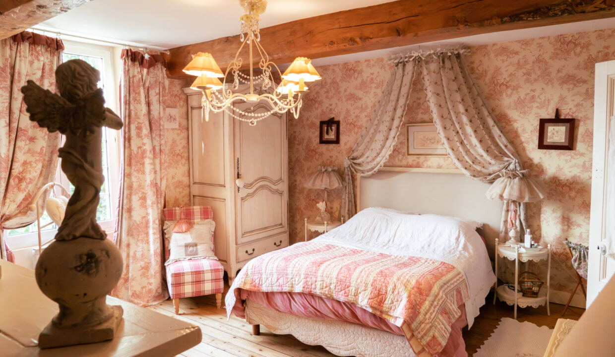 PROPRIETE VENTE PERIERS EN AUGE 14160 - SURFACE 335.47M2 - REF 4834 Photo 10