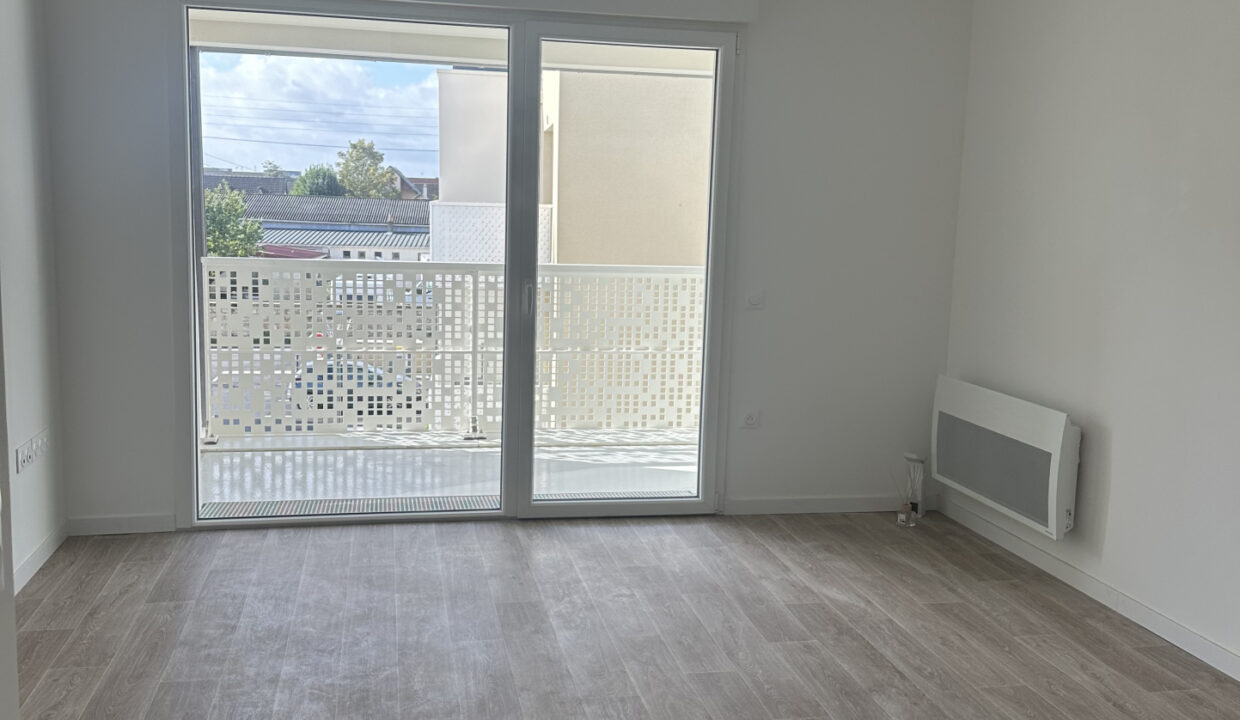 APPARTEMENT LOCATION CAEN 14000 - SURFACE 39.36M2 - REF 4682 Photo 3
