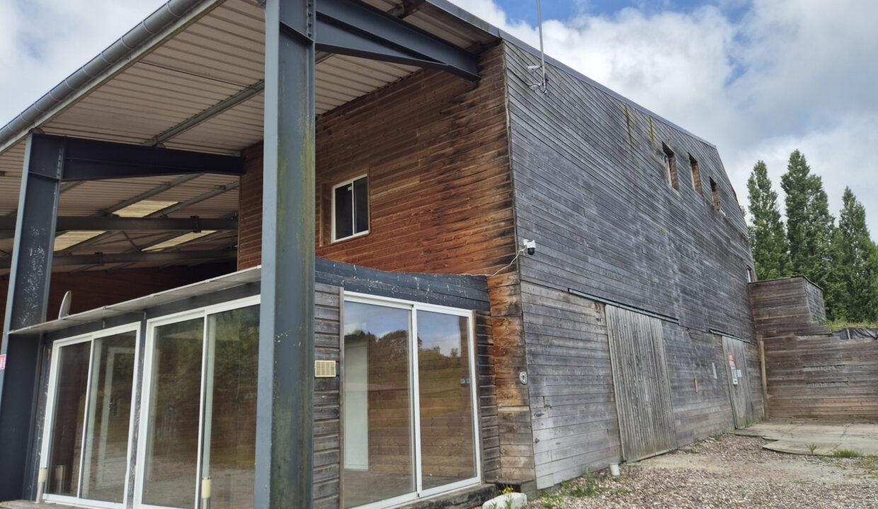 LOCAL D'ACTIVITé VENTE PONT L EVEQUE 14130 - SURFACE 1180M2 - REF 4802 Photo 5