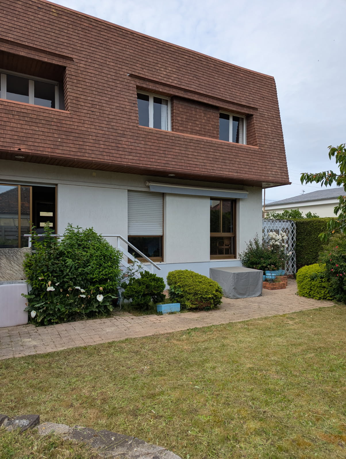 VENTE MAISON CAEN 14000 – 133.39M2 – REF 4785