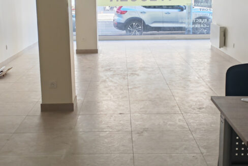 LOCAL COMMERCIAL LOCATION CAEN 14000 - SURFACE 85M2 - REF 4858 Photo 4