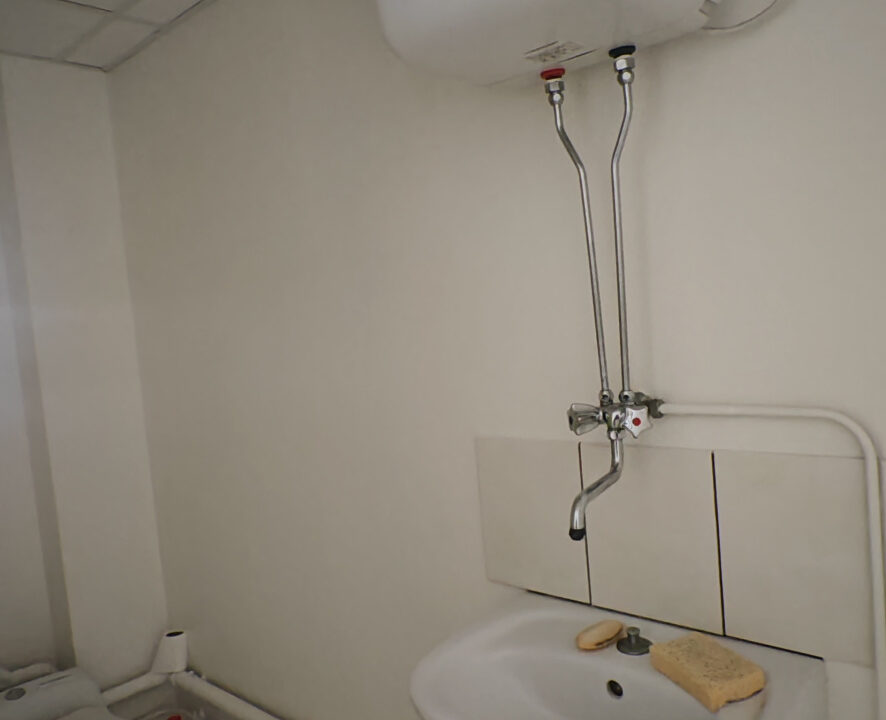 LOCAL COMMERCIAL LOCATION CAEN 14000 - SURFACE 85M2 - REF 4858 Photo 7