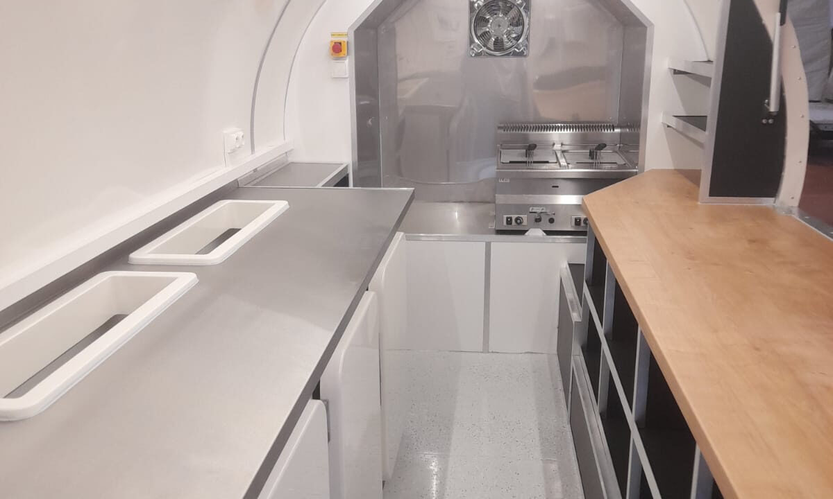 LOCAL PROFESSIONNEL VENTE CAEN 14000 - SURFACE 14M2 - REF 4793 Photo 2