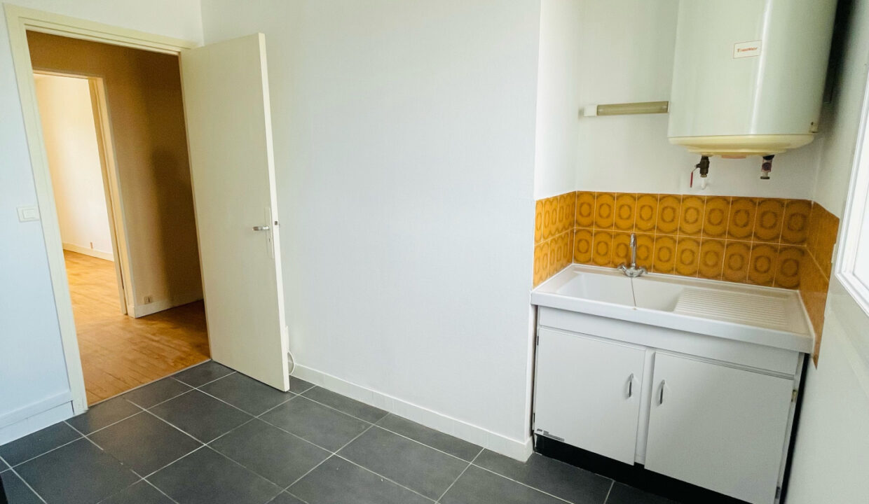 APPARTEMENT LOCATION CAEN 14000 - SURFACE 31M2 - REF PI 190 Photo 2