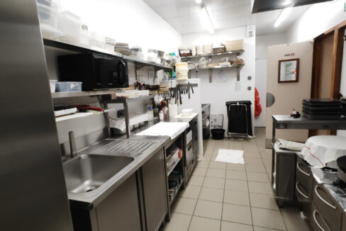 FONDS DE COMMERCE VENTE CAEN 14000 - SURFACE 97M2 - REF 4843BIS Photo 2