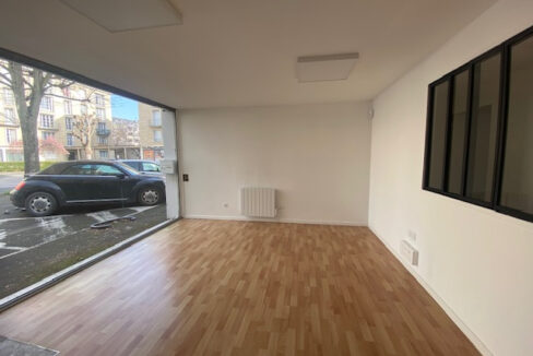 LOCAL COMMERCIAL LOCATION CAEN 14000 - SURFACE 70M2 - REF 4860 Photo 3