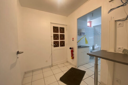 LOCAL COMMERCIAL LOCATION CAEN 14000 - SURFACE 70M2 - REF 4860 Photo 8