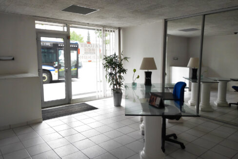 MURS COMMERCIAUX VENTE CAEN 14000 - SURFACE 196.13M2 - REF 4846 Photo 2