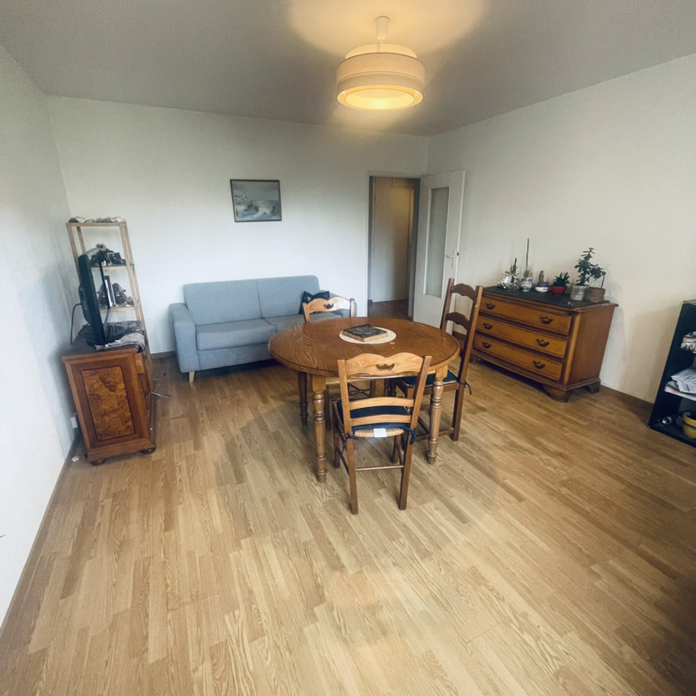 2 min CAEN - APPARTEMENT T3 LUMINEUX RÉSIDENCE CALME