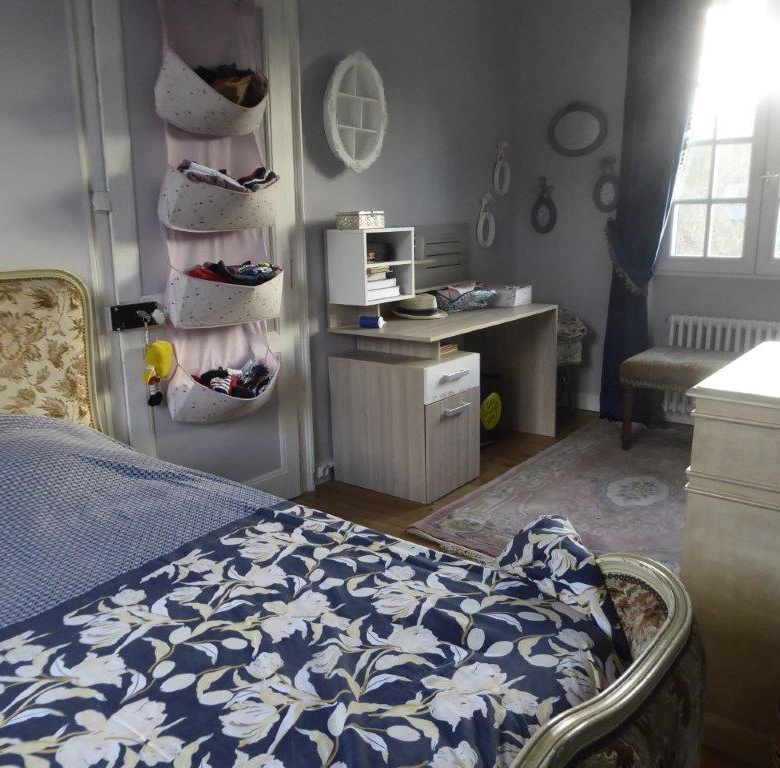 CORMEILLES - BELLE MAISON SPATIEUSE ET LUMINEUSE - 7 PIECES - PLUS DEPENDANCE
