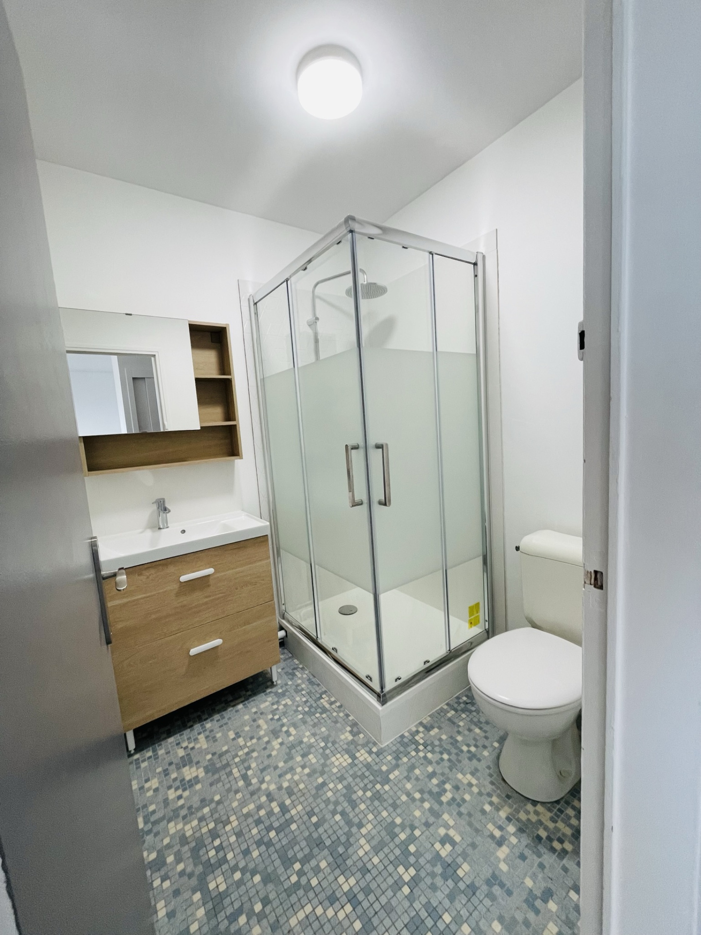 CAEN université appt 30m2 Universite ascenceur + pkg