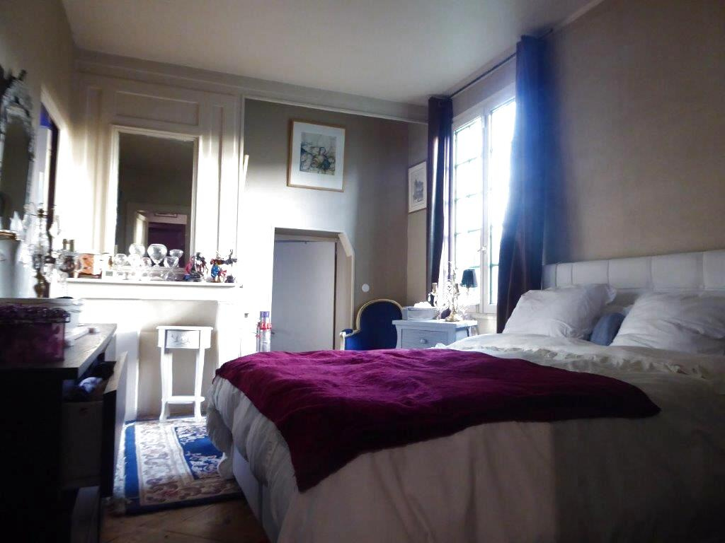 CORMEILLES - BELLE MAISON SPATIEUSE ET LUMINEUSE - 7 PIECES - PLUS DEPENDANCE