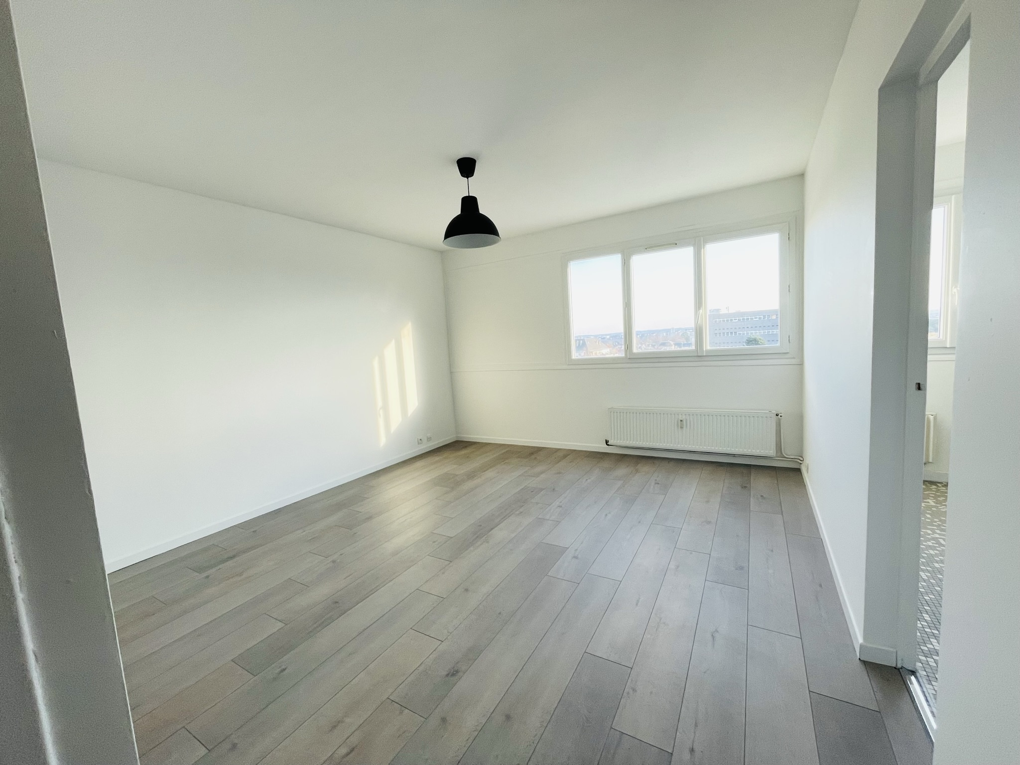 CAEN université appt 30m2 Universite ascenceur + pkg