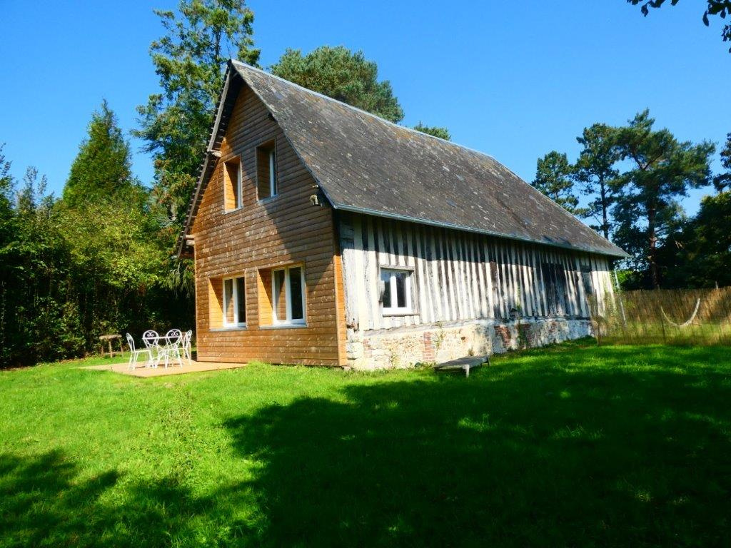 À 15 MIN DE PONT-L’ÉVEQUE - MAISON NORMANDE AVEC DEPENDANCES SUR UN TERRAIN DE PRES DE 2000 M2